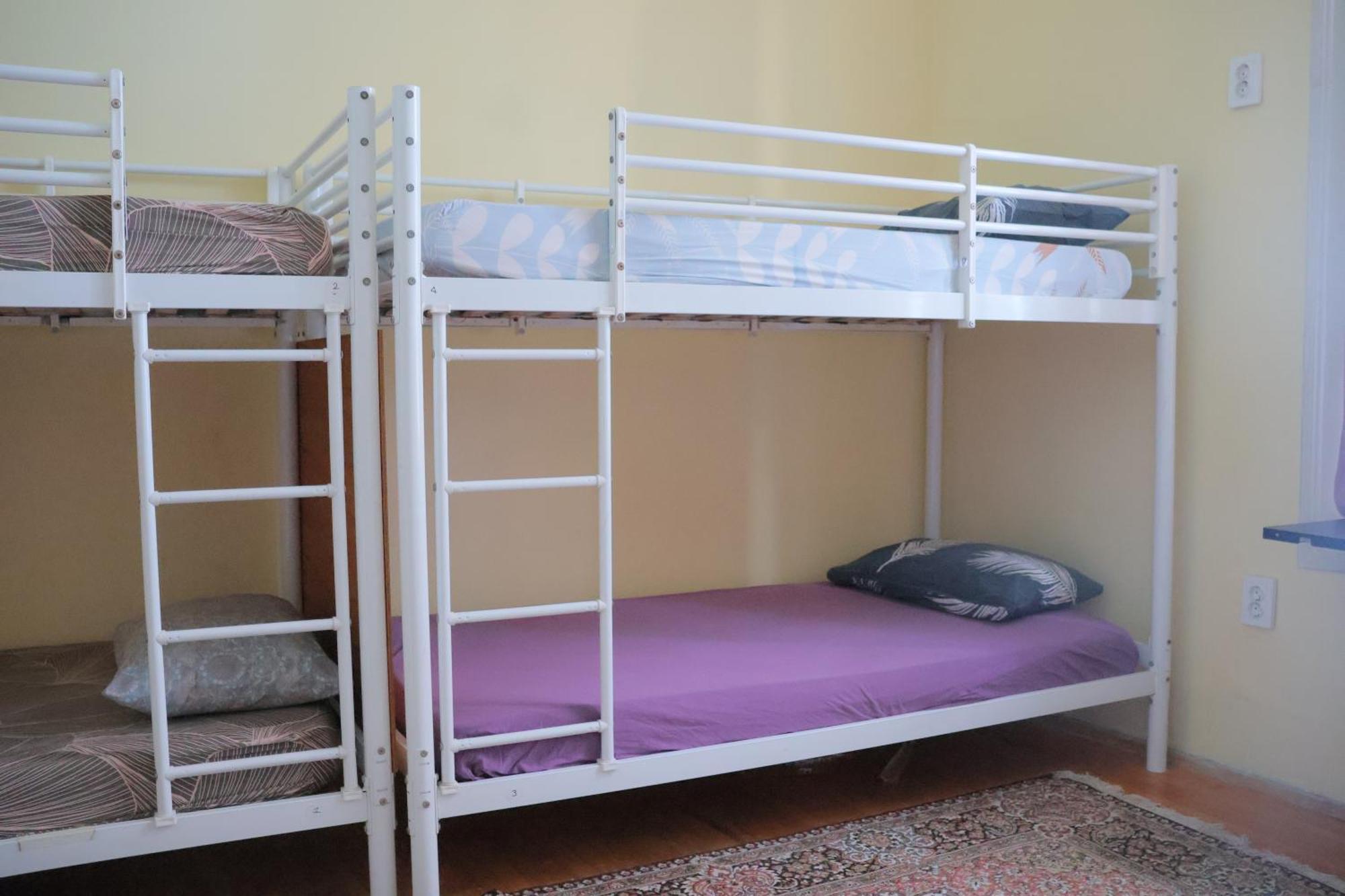 Lotus Garden Hostel Smirne Esterno foto